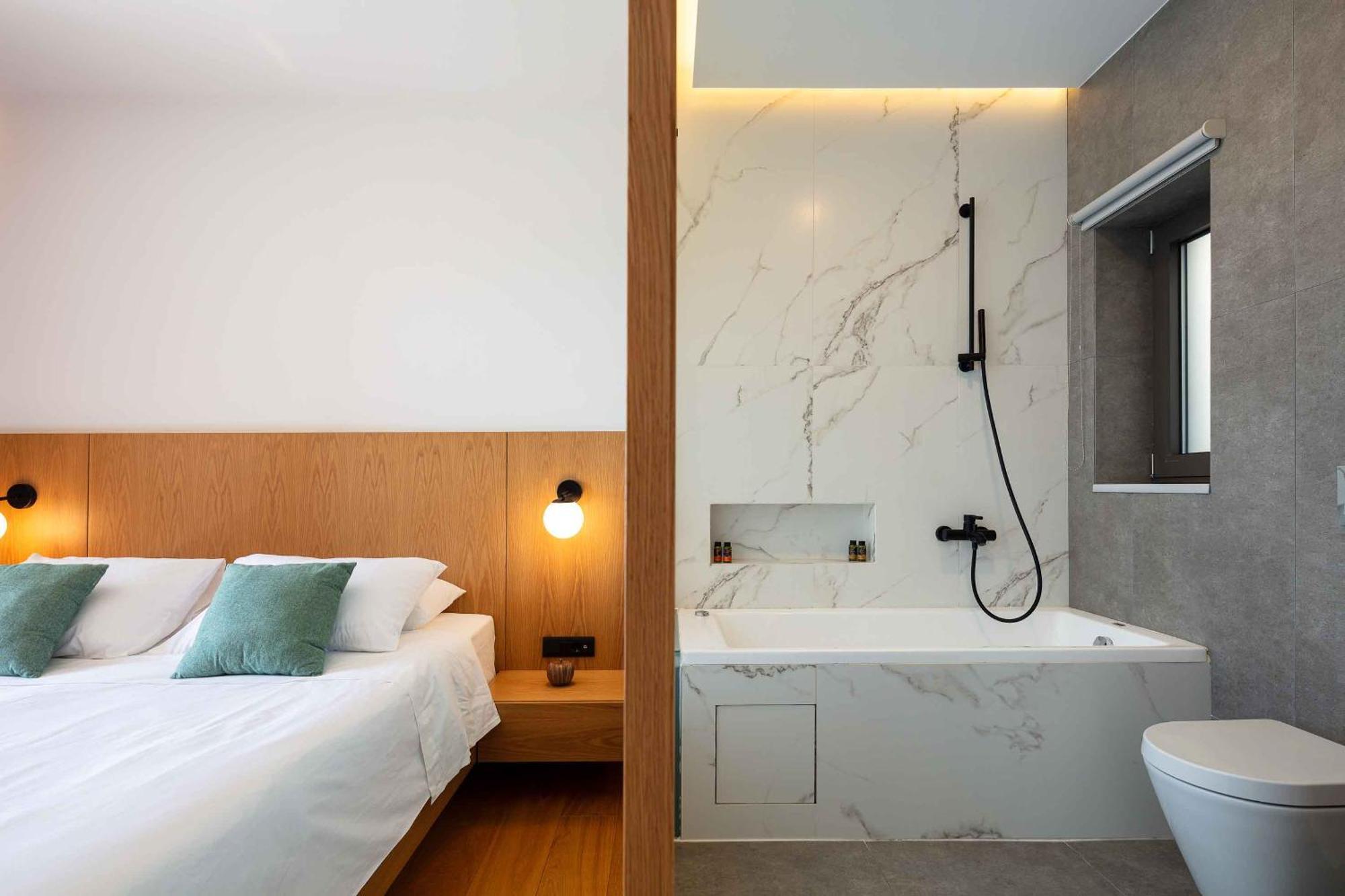 Omnia Luxury Villas - "Heated" Pools & Breathtaking Seaviews! Chania  Eksteriør billede